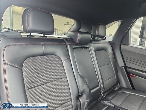 Used 2023 Ford Escape ST-Line AWD/4WD image 30