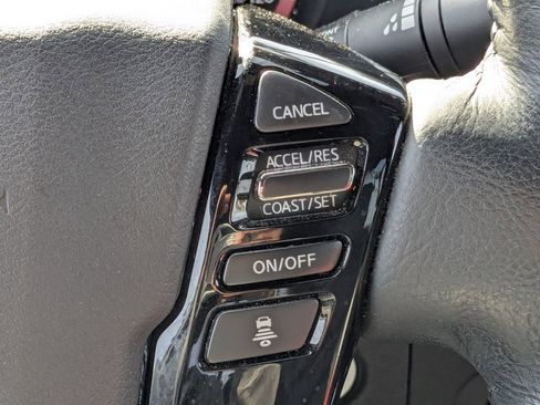 Used 2022 Nissan Frontier PRO-4X image 28