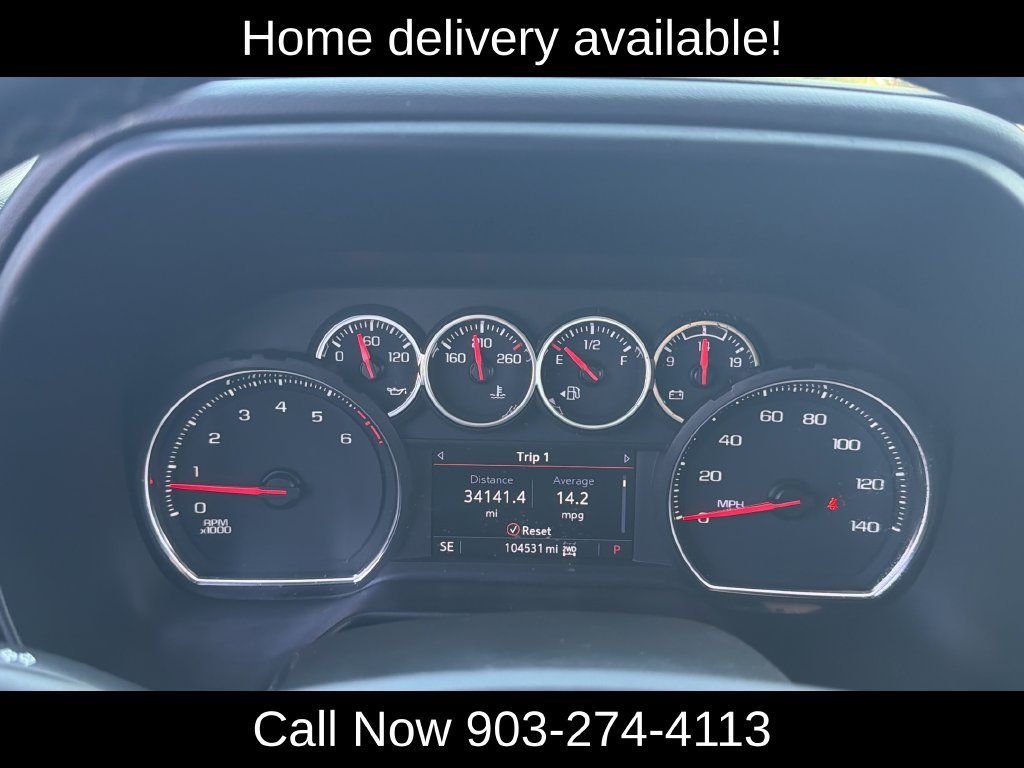 Used 2021 Chevrolet Suburban LT AWD/4WD image 22
