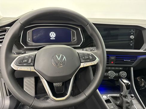 Used 2024 Volkswagen Jetta SEL FWD image 22