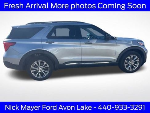 Used 2023 Ford Explorer XLT w/ Equipment Group 202A AWD/4WD image 8