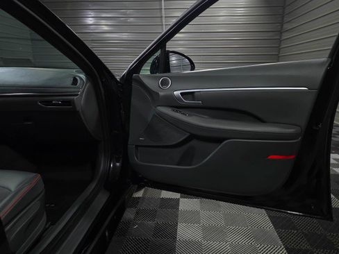 Used 2022 Hyundai Sonata SEL Plus w/ Preferred Accessory Package image 36