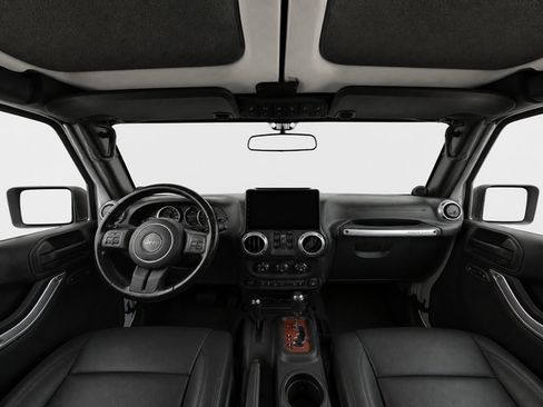 Used 2012 Jeep Wrangler Unlimited Rubicon w/ Connectivity Group AWD/4WD image 11
