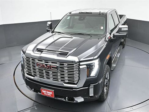 Used 2024 GMC Sierra 2500 Denali w/ Max Trailering Package image 40