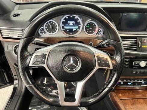 Used 2013 Mercedes-Benz E 350 4MATIC Sedan image 11