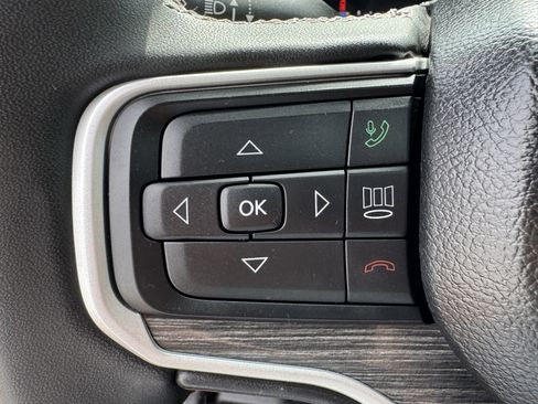 Used 2022 Jeep Wagoneer Series III w/ Premium Group I image 26