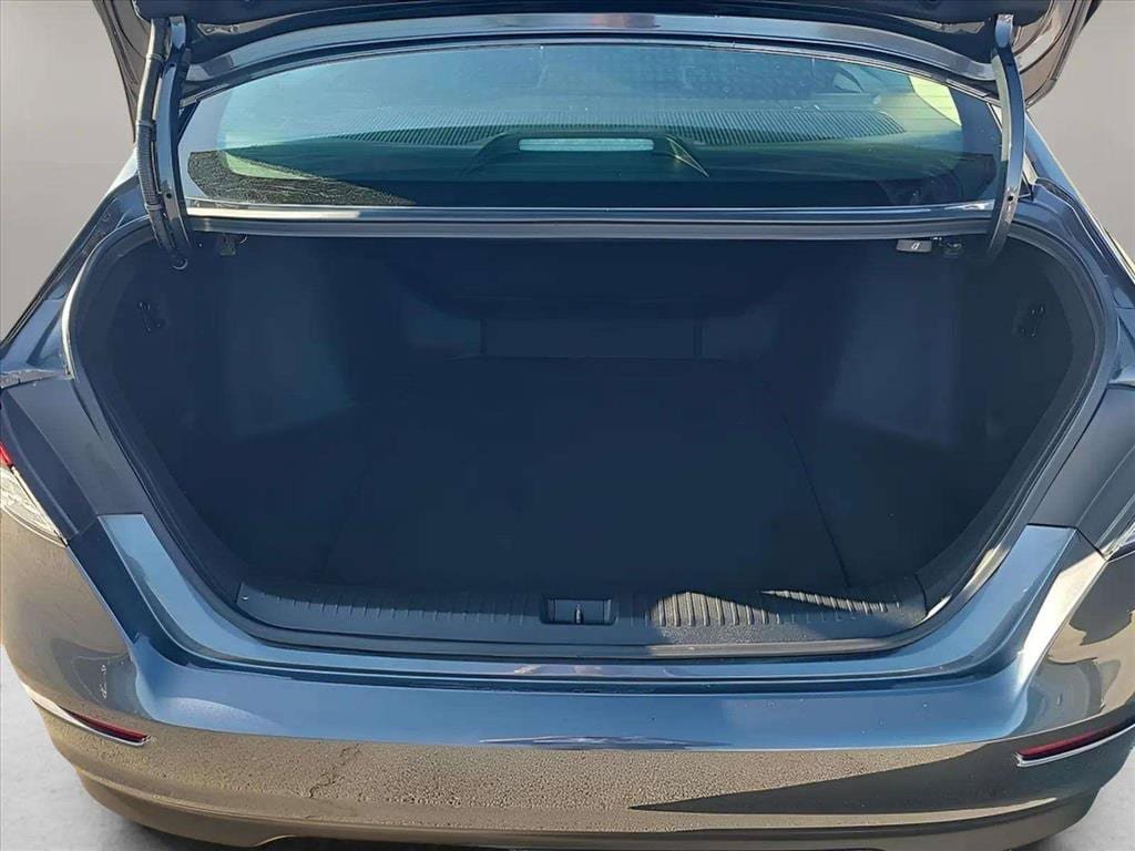 Used 2025 Honda Accord LX image 18