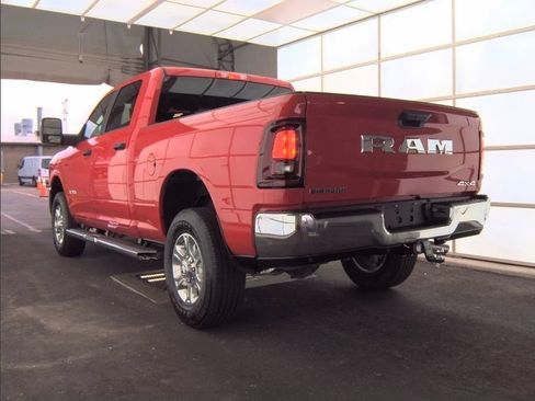 Used 2026 RAM 2500 Big Horn AWD/4WD image 2