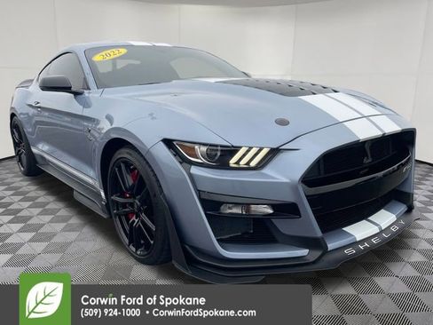 Used 2022 Ford Mustang Shelby GT500 w/ Technology Package image 1