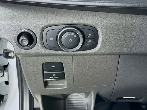 Used 2022 Ford Transit 350 XLT image 12