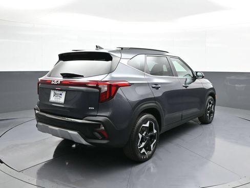 Certified 2024 Kia Seltos EX AWD/4WD image 6