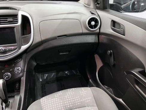 Used 2020 Chevrolet Sonic LT image 13
