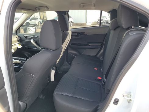 New 2026 Mitsubishi Eclipse Cross LE image 7