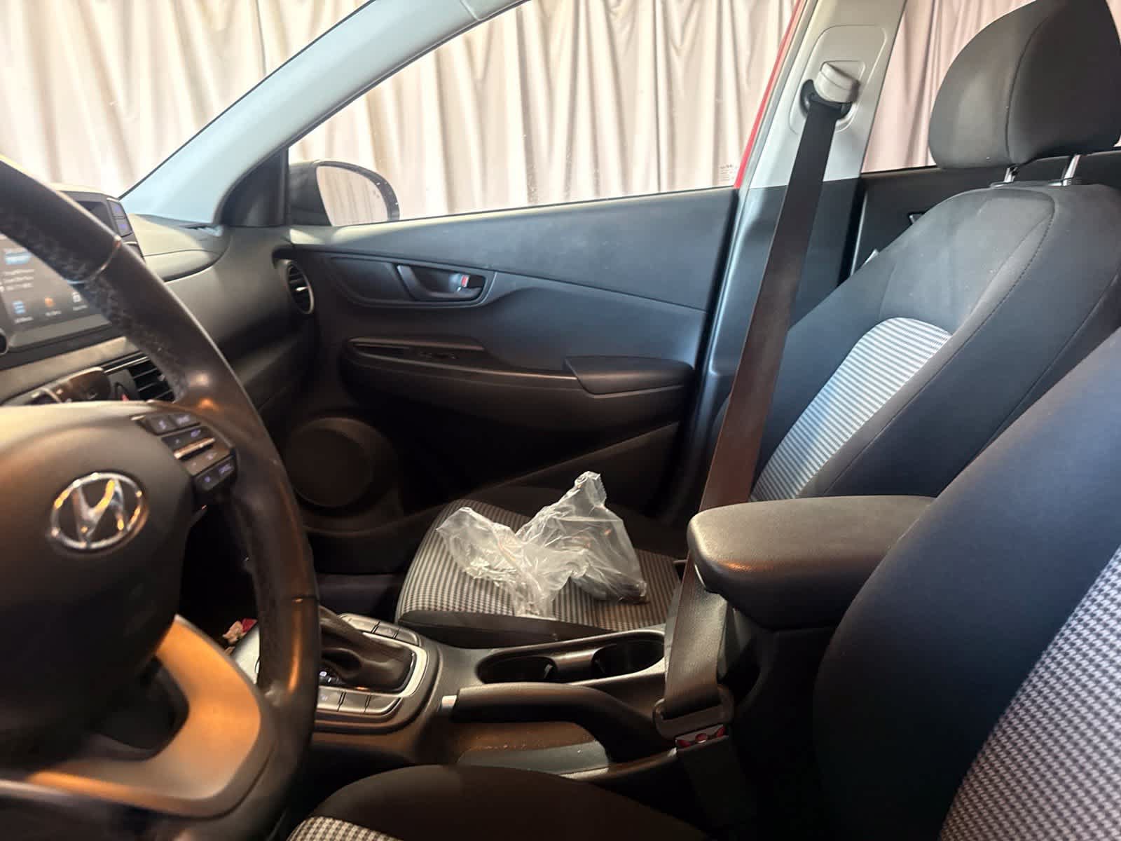 Used 2020 Hyundai Kona SEL FWD image 19