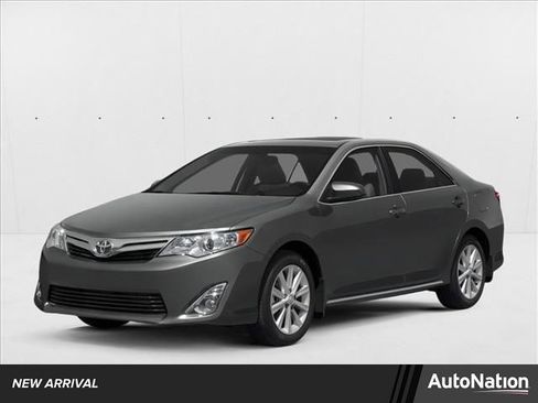 Used 2013 Toyota Camry XLE w/ Leather Pkg FWD image 1
