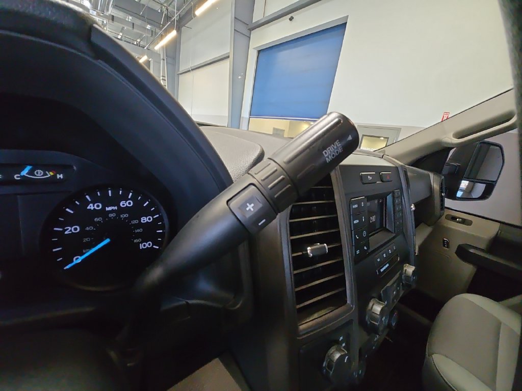 Used 2022 Ford F250 XL w/ STX Appearance Package AWD/4WD image 24