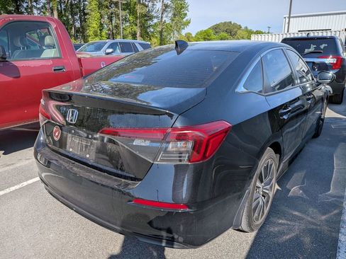 Used 2023 Honda Civic EX image 8