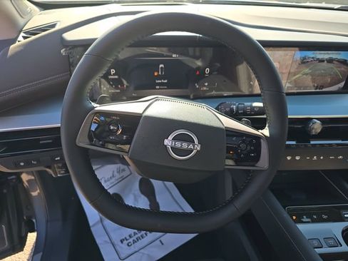 New 2026 Nissan Murano Platinum image 18