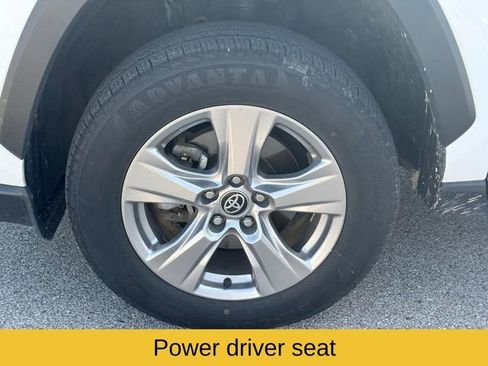 Used 2023 Toyota RAV4 XLE image 8