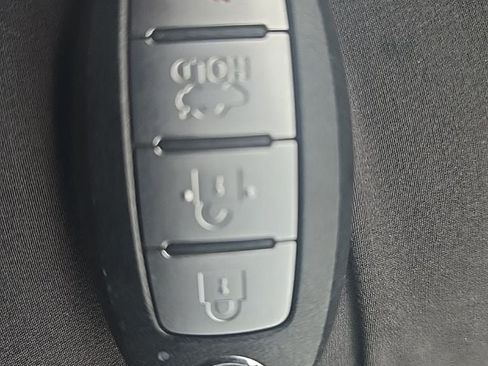 Used 2023 Nissan Sentra SV FWD image 43