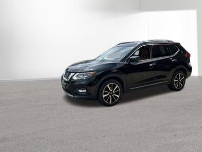 Used 2017 Nissan Rogue SL w/ SL Premium Package