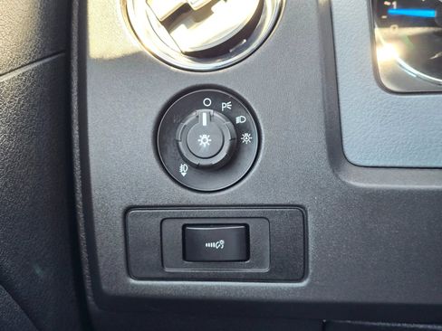 Used 2014 Ford F150 XLT w/ Equipment Group 302A Luxury AWD/4WD image 27