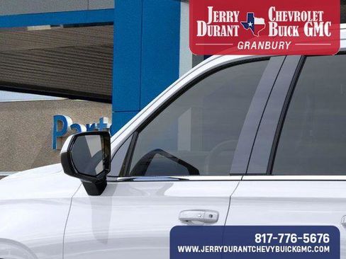 New 2026 Chevrolet Suburban LS image 14