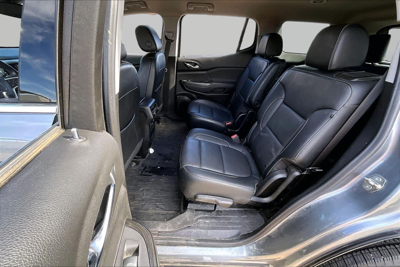 Used 2021 GMC Acadia SLT FWD image 19