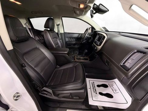 Used 2021 GMC Canyon Denali image 28