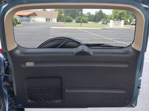Used 2011 Toyota RAV4 4WD w/ Upgrade Value Pkg image 15