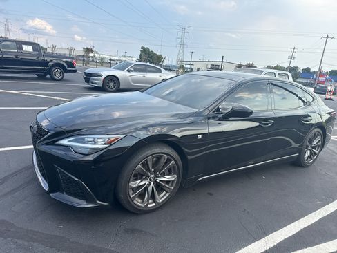 Used 2021 Lexus LS 500 F Sport w/ Accessory Package (Z2) RWD image 2
