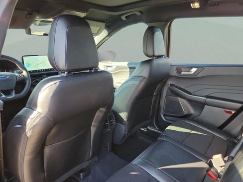 New 2026 Ford Escape ST-Line w/ Tech Pack #1 FWD image 17