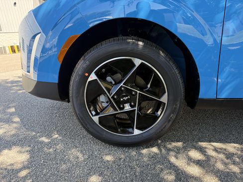New 2025 Kia Soul EX image 19