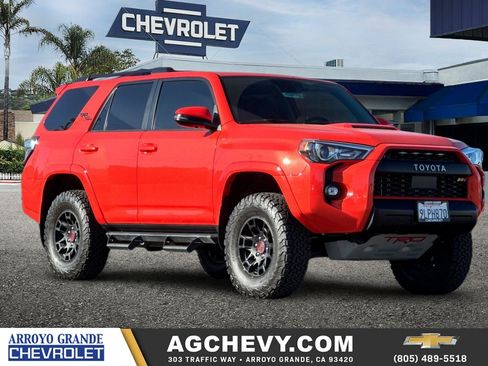 Used 2024 Toyota 4Runner TRD Off-Road Premium w/ Moonroof Package AWD/4WD image 1