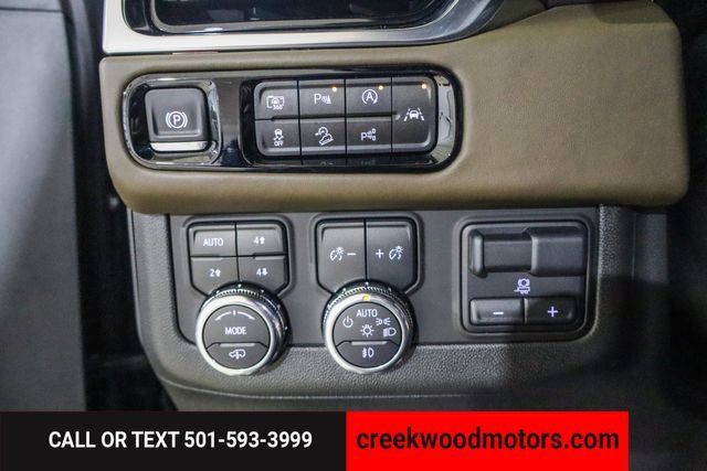 Used 2025 GMC Yukon Denali Ultimate AWD/4WD image 58