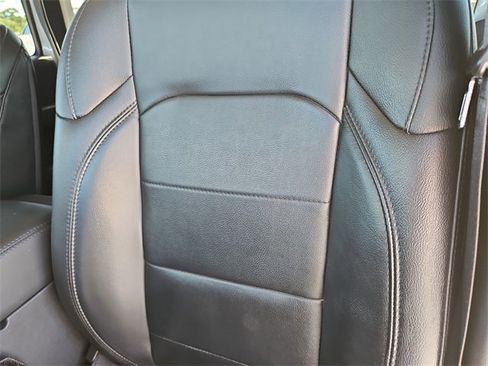 Used 2021 Jeep Wrangler Unlimited Sahara image 18