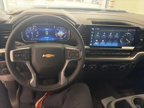 New 2026 Chevrolet Silverado 3500 LT w/ All Star Edition AWD/4WD image 15
