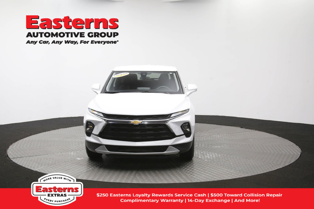 Used 2025 Chevrolet Blazer LT FWD image 54