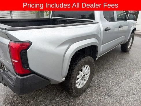 Used 2024 Toyota Tacoma SR AWD/4WD image 16