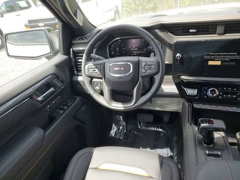 New 2026 GMC Sierra 1500 AT4 w/ Technology Package AWD/4WD image 14