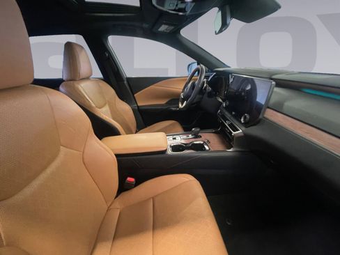 Used 2024 Lexus RX 350 Premium Plus image 17