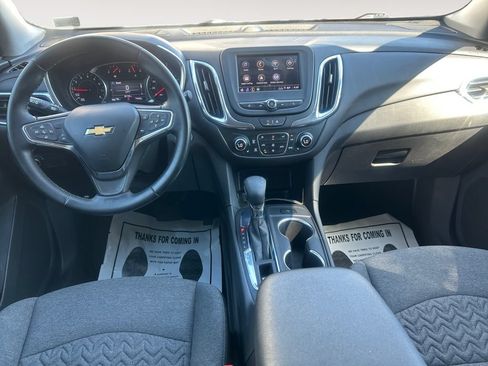 Used 2023 Chevrolet Equinox LT FWD image 10