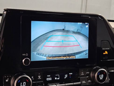 Certified 2025 Toyota Highlander XSE AWD/4WD image 31