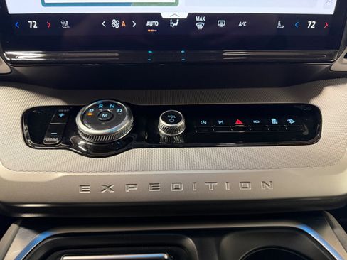 Certified 2025 Ford Expedition Max Active image 21