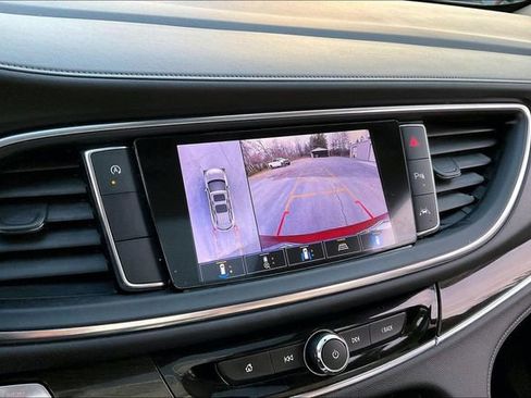 Used 2023 Buick Enclave Premium w/ Experience Buick Package image 10