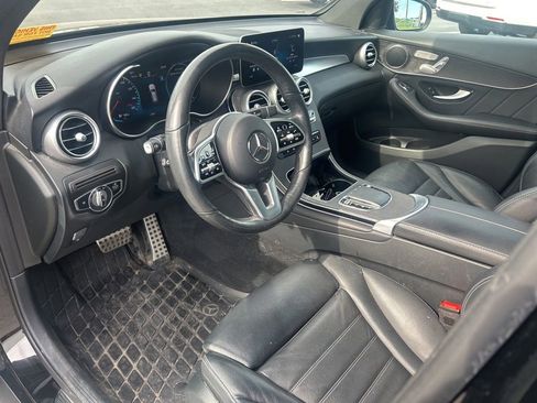 Used 2022 Mercedes-Benz GLC 300 4MATIC image 17
