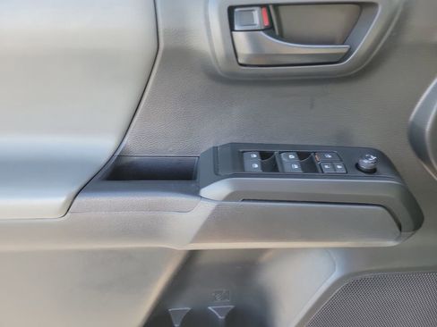 Used 2023 Toyota Tacoma SR image 15