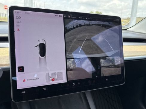 Used 2022 Tesla Model 3 Base image 23