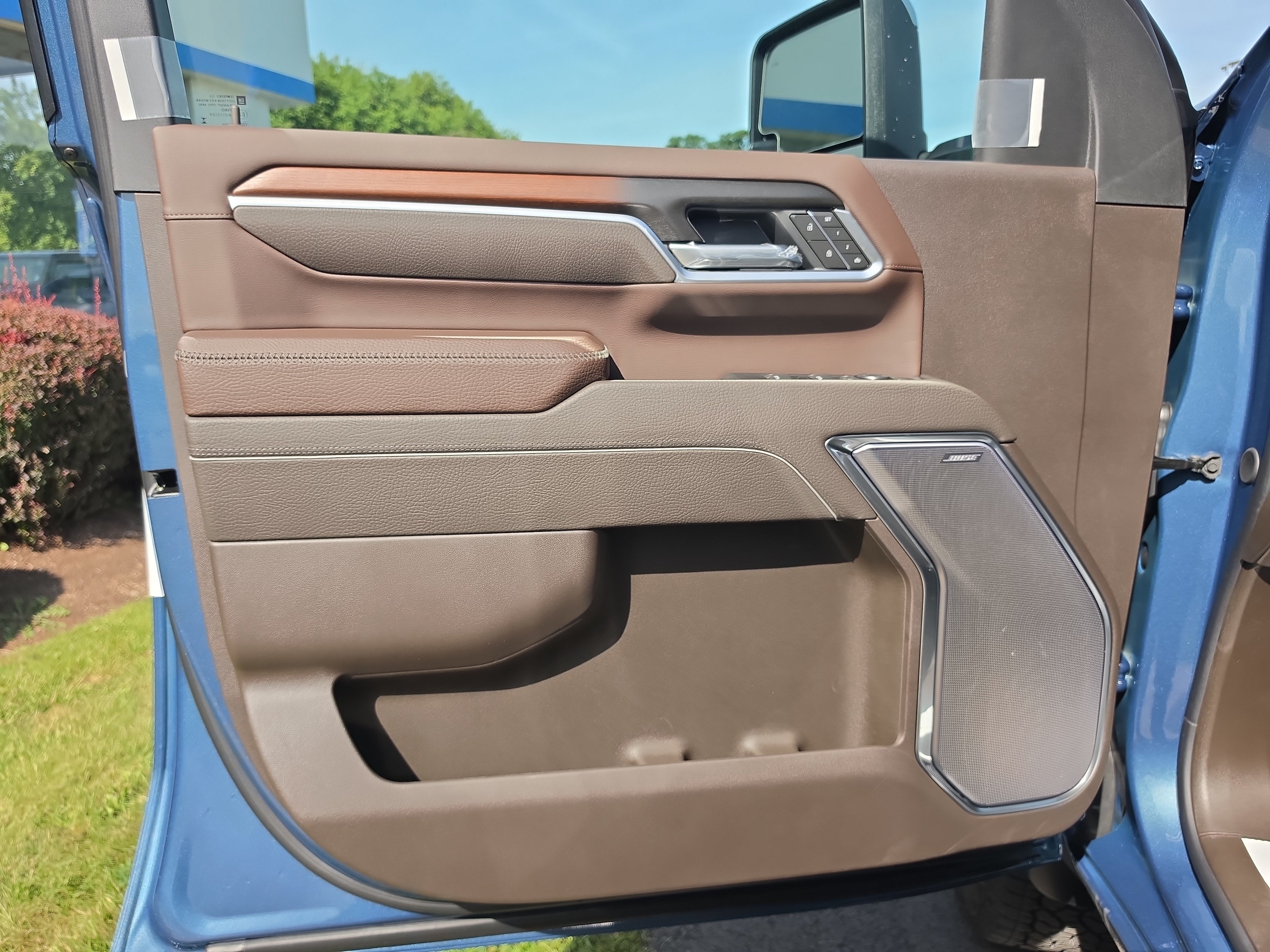 New 2026 GMC Sierra 3500 Denali w/ Denali Reserve Package AWD/4WD image 18