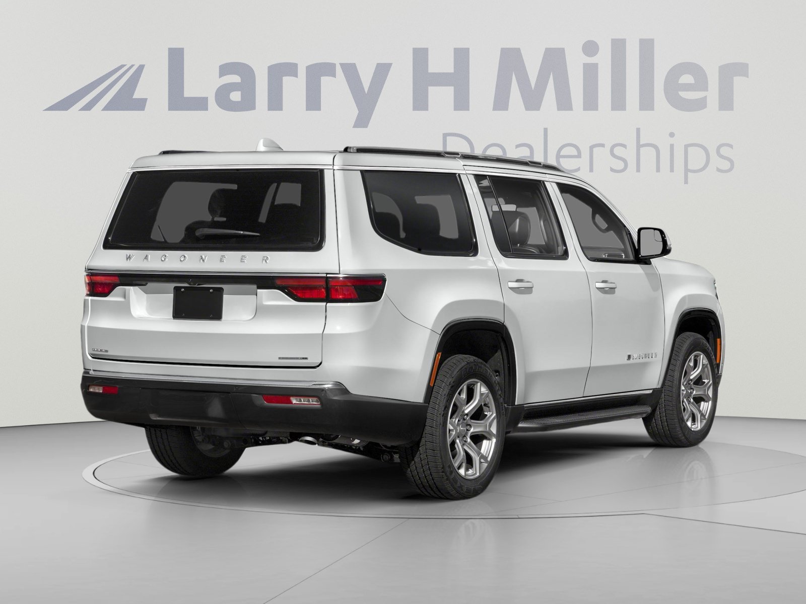Used 2022 Jeep Wagoneer Series II w/ Convenience Group I AWD/4WD image 2